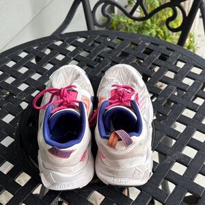 Nike Kids Sneakers with Pink and White